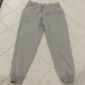 Lululemon On The Fly Jogger